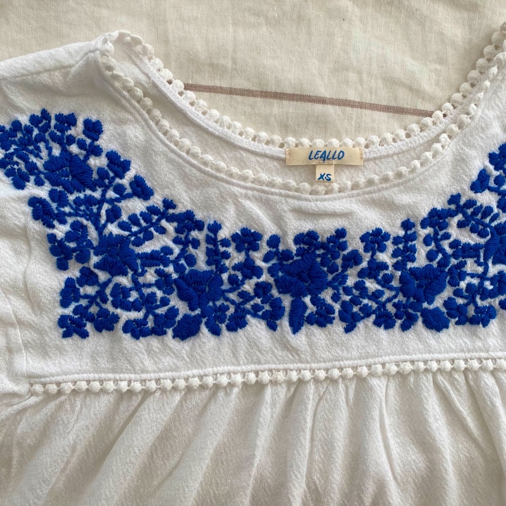 Leallo summer dress NWOT
